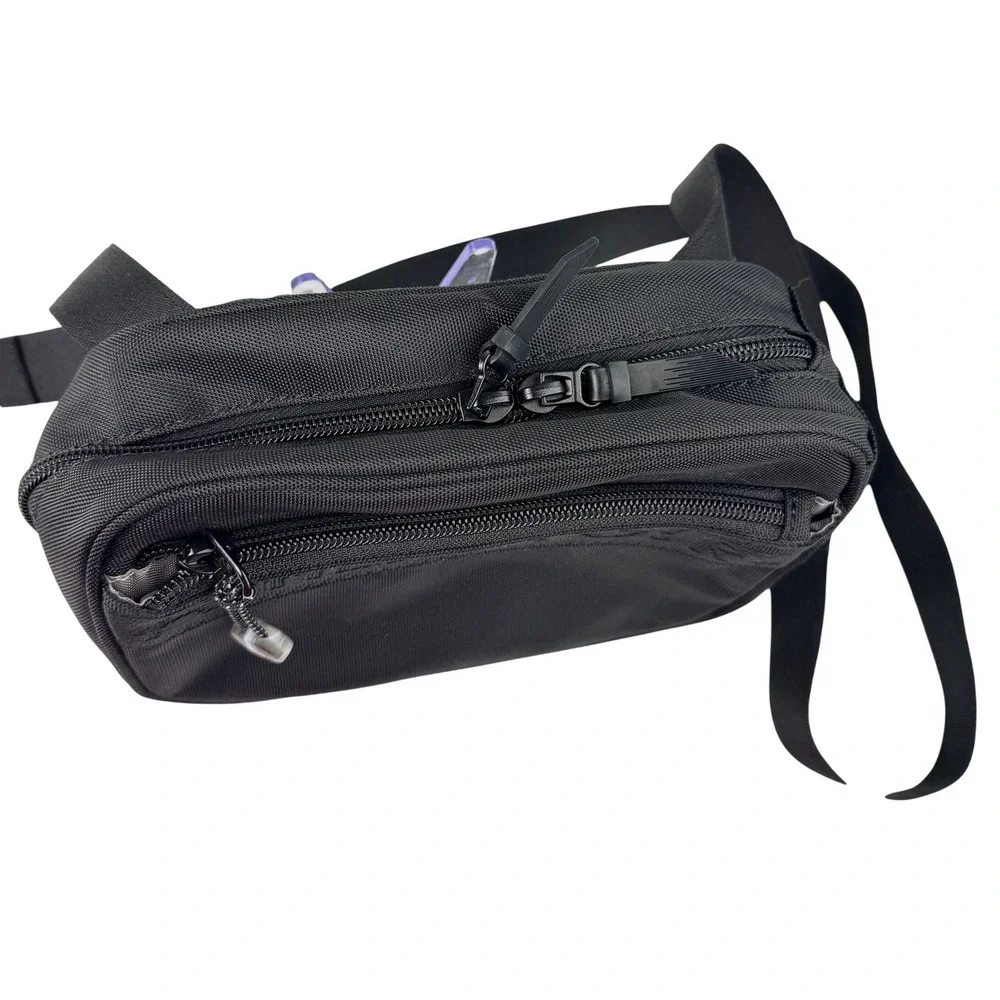 Athleta Girl Always Belt Bag Fanny Pack Black Running Travel Waist Pack